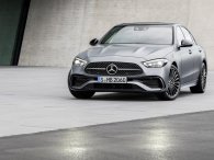 Mercedes-Benz C-Class 2022 mới vén màn, dự kiến chào giá trong tầm 967 triệu đồng Mercedes-Benz C-Class 2022 mới vén màn, dự kiến chào giá trong tầm 967 triệu đồng