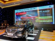 MG HS 2021 giảm giá niêm yết 69 triệu đồng, khởi điểm chỉ từ 719 triệu đồng