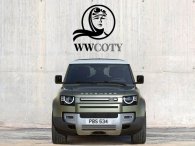 Land Rover Defender thắng giải xe thế giới của năm 2021 do chị em bầu chọn