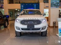 Đại lý 'cắt máu' giảm Ford Everest đến 100 triệu đồng trong tháng 5/2021