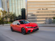 Honda Civic 2022 Sedan nâng cấp mới chào giá từ 503 triệu đồng
