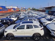 Ô tô nhập khẩu từ Trung Quốc về Việt Nam tăng cao đột biến, đạt gần 9,4 nghìn chiếc