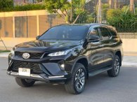 Toyota Fortuner Legender 2021 lên sàn xe cũ, số ODO và giá gây tò mò