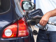Đổ xăng đầy bình có thật sự giúp bạn đi được nhiều hơn?
