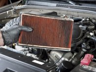 Vệ sinh lọc gió động cơ: Khi nào và làm thế nào?