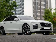 VinFast khôi phục đà tăng trưởng, doanh số Fadil thuộc Top đầu