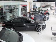 Thị trường ô tô ‘chạy nước rút’ cuối năm, doanh số tháng 10 tăng 120%