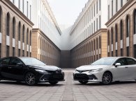 Toyota Camry 2022 chính thức ra mắt khách hàng Việt, chốt giá từ 1,05 tỷ đồng Toyota Camry 2022 chính thức ra mắt khách hàng Việt, chốt giá từ 1,05 tỷ đồng