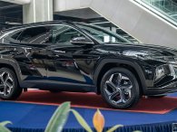 Cận cảnh Hyudai Tucson 1.6T 2022: Giá 1,020 tỷ, ngập option mà người dùng Honda CR-V, Mazda CX-5 ghen tỵ
