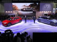 VinFast ra mắt 5 mẫu xe điện tại CES 2022, tuyên bố dồn toàn lực vào xe điện từ cuối năm