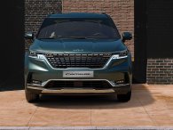 Nối gót KIA Sonet, Seltos và K3, KIA Carnival tăng giá tới 20 triệu đồng