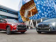 Top 10 xe bán chạy tháng 2/2022: Toyota Corolla Cross giành lại vị thế, Honda City mất hút