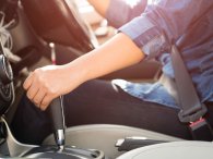 5 sai lầm phổ biến khi lái xe số tự động