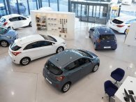 Khan hàng, đại lý ô tô mạnh tay 'cắt' ưu đãi trong tháng 6, mẫu xe nào giảm giá sâu nhất?