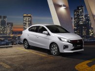 Đi tìm những mẫu ô tô tiết kiệm xăng, không 'đội' giá trên sàn xe cũ