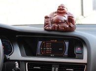 Những vật phẩm phong thủy giúp tài xế lái xe an toàn trong tháng cô hồn