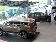 Doanh số thị trường ô tô Việt tăng trưởng trở lại trong tháng 7