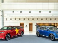 Hơn 2.500 xe VinFast VF 8 và VF 9 được đặt hàng từ công ty cho thuê xe lớn nhất nước Mỹ