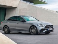 Mercedes-Benz tiếp tục triệu hồi loạt xe ăn khách tại Việt Nam Mercedes-Benz tiếp tục triệu hồi loạt xe ăn khách tại Việt Nam