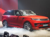 Range Rover Sport ra mắt khách Việt, nhiều nâng cấp hấp dẫn, giá đắt nhất phân khúc