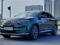 VinFast VF 8 Eco 'lướt' rao giá 780 triệu, có nên xuống tiền? 