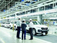 Đề xuất giảm 50% phí trước bạ cho ô tô sản xuất, lắp ráp trong nước ngay đầu quý 2/2023