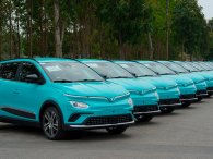 Taxi điện VinFast chính thức xuất xưởng, sẵn sàng vận hành ngay trong tháng 4 