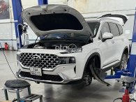 Hyundai SantaFe mới mua 8 tháng đã phải bổ máy, nằm xưởng 5-6 tháng, chủ nhân cầu cứu cơ quan chức năng