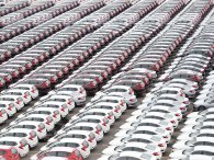 Khủng hoảng 'tồn kho' ô tô Việt 