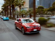 Top 10 xe bán chạy nhất tháng 5/2023: VF 8 lần đầu lên đỉnh bảng, Vios vắng bóng