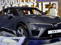 VinFast VF 7 ra mắt thị trường Việt - 'Tân binh' đáng gờm trong phân khúc SUV-C VinFast VF 7 ra mắt thị trường Việt - 'Tân binh' đáng gờm trong phân khúc SUV-C