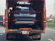 Không phải Custo, mẫu xe MPV 7 chỗ của Hyundai lộ diện trên phố với cái tên mới