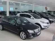 Những chiếc ô tô '15 năm vẫn chạy tốt' đang sẵn trên thị trường xe cũ Những chiếc ô tô '15 năm vẫn chạy tốt' đang sẵn trên thị trường xe cũ