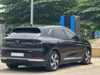 Tất cả trạm dừng nghỉ bắt buộc phải có trụ sạc điện - Liệu VinFast sẽ có lợi?