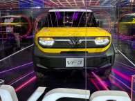 VinFast VF 3 công bố giá thấp ngoài mong đợi, chỉ từ 235 triệu đồng VinFast VF 3 công bố giá thấp ngoài mong đợi, chỉ từ 235 triệu đồng