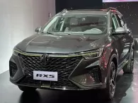 MG RX5 giảm hơn 120 triệu đồng, SUV cỡ C tranh khách với Kia Seltos
