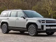 Đại lý tiết lộ thời gian ra mắt Hyundai Santa Fe thế hệ mới, bản cũ được giảm giá hàng chục triệu đồng