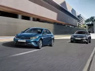 KIA tiếp tục tung ưu đãi giá cho loạt xe trong tháng 8, nhiều nhất gần 50 triệu đồng