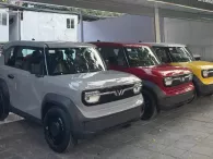 Salon xe cũ bán 'trao tay' VinFast VF 3 với giá chênh hàng chục triệu đồng