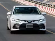 Chỉ 65 xe bán ra, Toyota Camry vẫn đủ điều kiện làm 'vua' phân khúc sedan cỡ D tháng 8