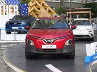 Toyota hay VinFast là thương hiệu bán nhiều xe con nhất Việt Nam tháng 9/2024?