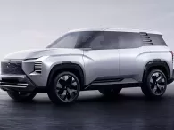 Mitsubishi DST Concept ra mắt, dễ tạo thành 'cơn sốt' khi mở bán tại Đông Nam Á