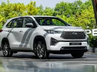 Xe Hybrid lập đỉnh doanh số tháng 10, Innova Cross giữ vững ngôi vương