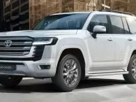 Giá xe Toyota Land Cruiser tại Việt Nam tăng gần 300 triệu đồng