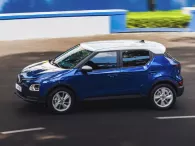 VinFast bán ra 44.691 xe sau 4 tháng, gấp đôi đối thủ ngoại