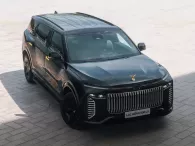 VinFast ra mắt siêu phẩm Lạc Hồng 900 LX: Biểu tượng quốc gia với công nghệ chống đạn đẳng cấp thế giới