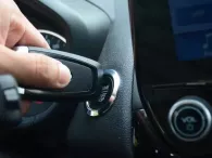 Bí quyết khởi động xe số tự động an toàn và tiết kiệm nhiên liệu chỉ trong 3 phút