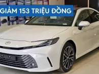 Toyota Camry lần đầu giảm gần 155 triệu đồng vực dậy doanh số