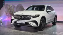 Giá xe Mercedes-Benz GLC 300 kèm ưu đãi mới nhất tháng 8/2025