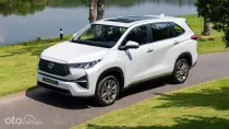 Giá xe Toyota Innova Cross kèm ưu đãi mới nhất tháng 4/2026
